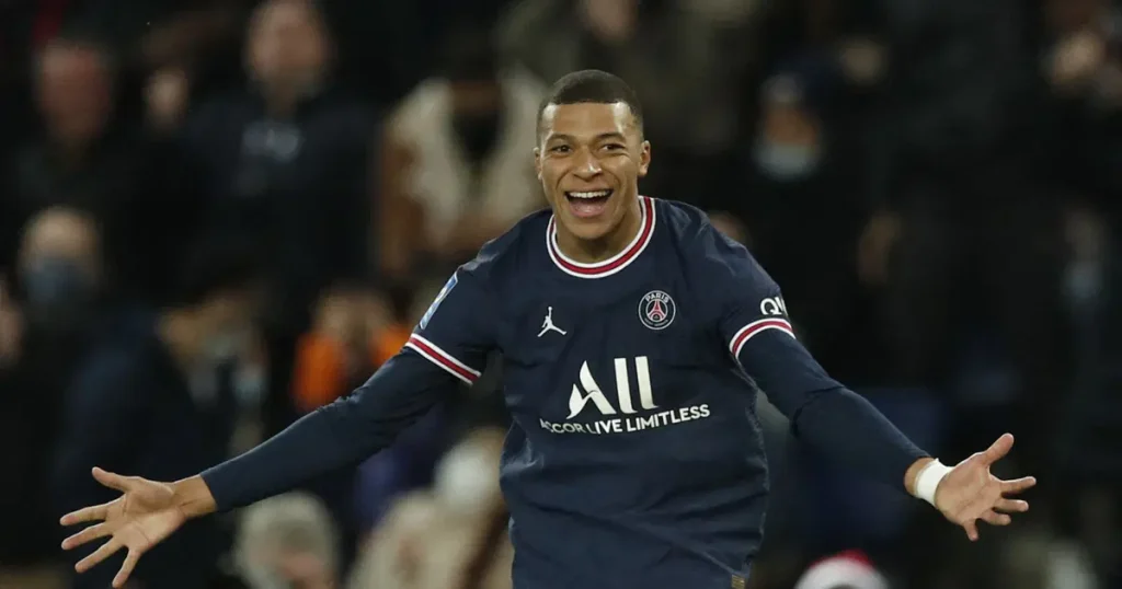 Bir videoyla gelen boykot. Çinli dev markalar Mbappe’yi sildi