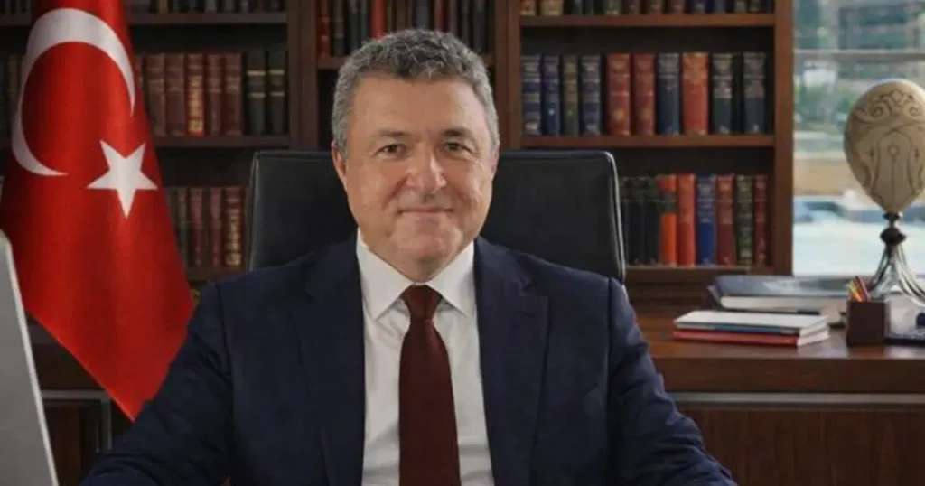TÜBADEF Yılın Ekonomi Yazarı Ödülü Abdullah Tolu’ya layık görüldü