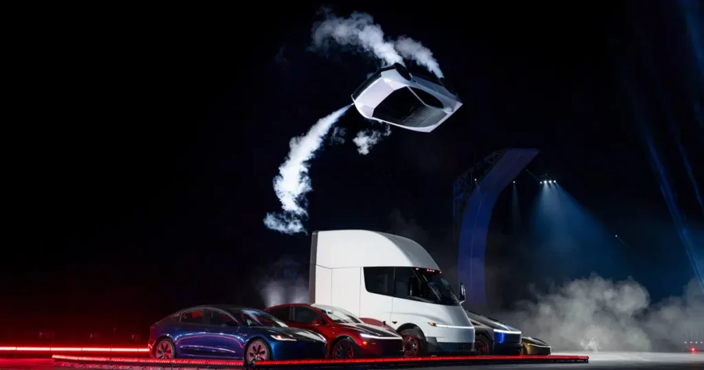 Ferrari CEO’sundan Tesla’ya övgü: Yeni Roadster’a 10 üzerinden 10 verdi