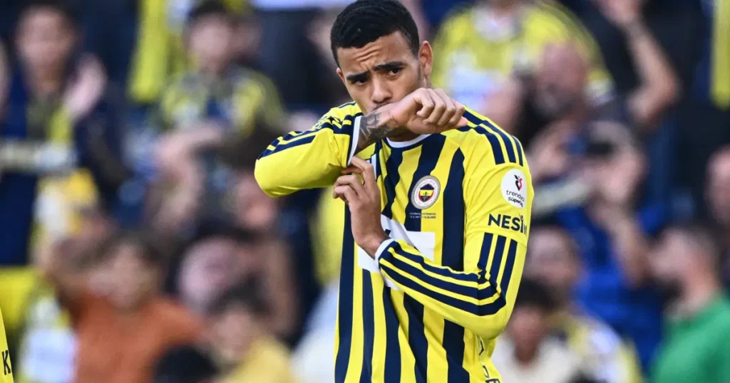 Fenerbahçe-Alanyaspor maçı ne zaman, saat kaçta ve hangi kanalda? Fenerbahçe galibiyet için sahada