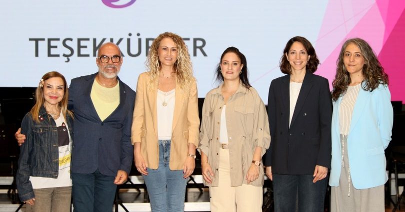 Nilden Bektaş Erhürman, Çoksesli Çocuk ve Gençlik Koroları’nın provalarını ziyaret etti – Kıbrıs Gazetesi